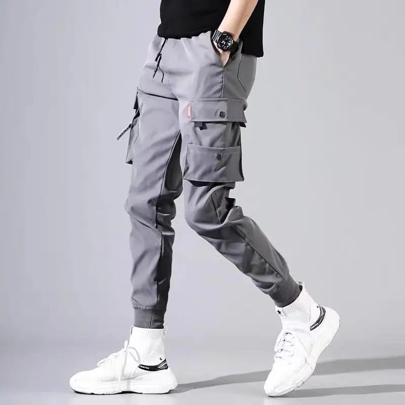 Multi-pockets Casual Training Joggers.