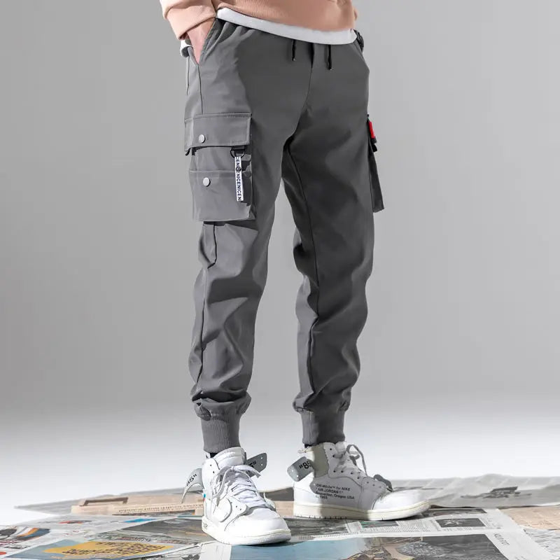 Multi-pockets Casual Training Joggers.