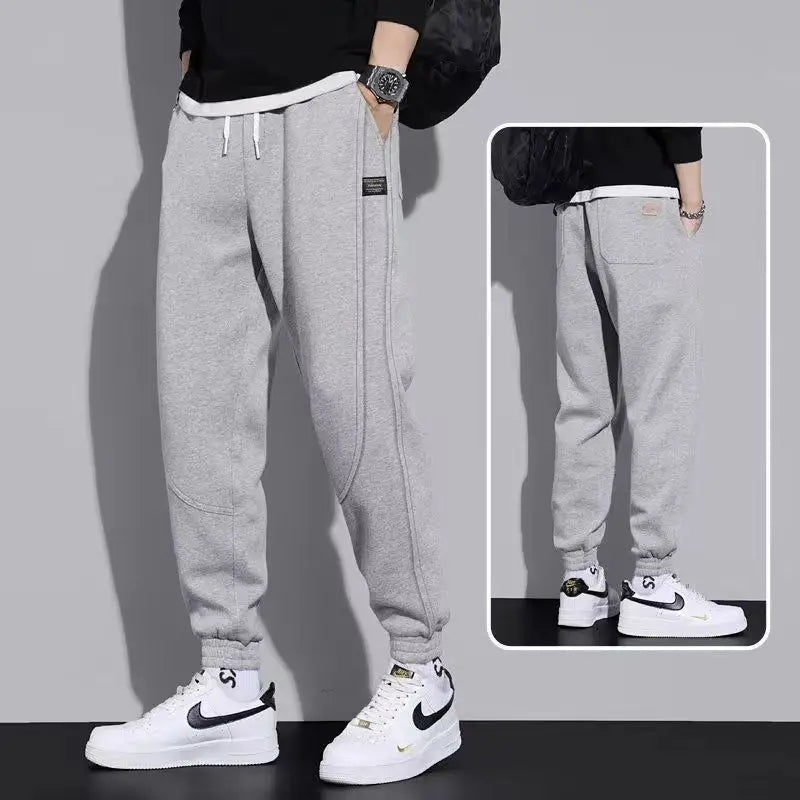 Multi-pockets Casual Training Joggers.