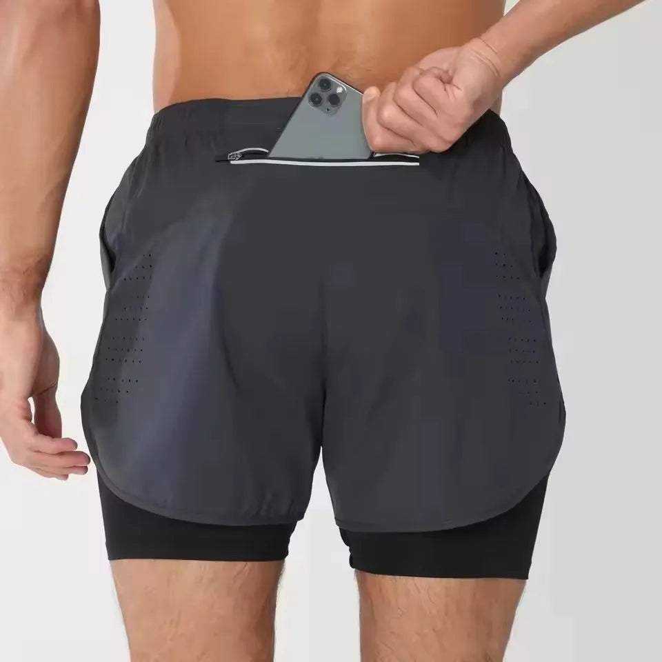 New men's running double-layer shorts.