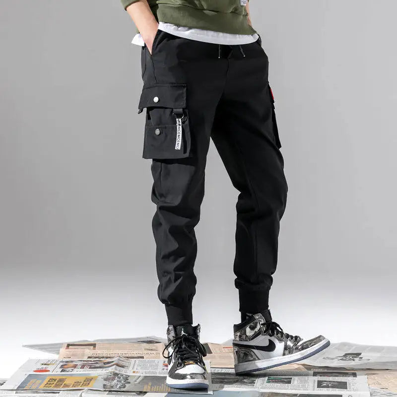 Multi-pockets Casual Training Joggers.
